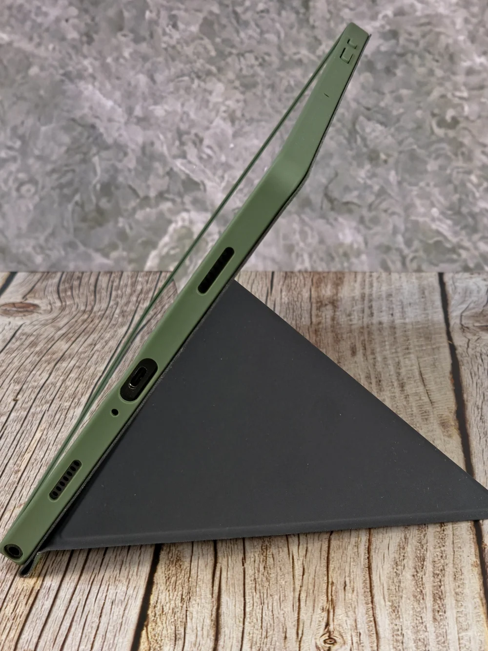 Samsung slim black